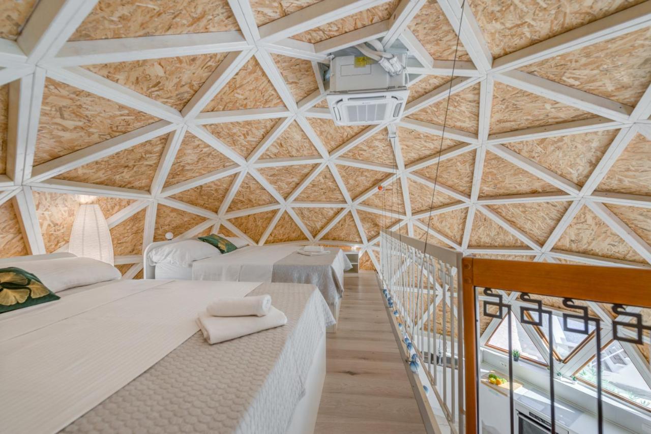 Planetarium Holiday home